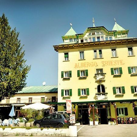 阿尔贝格里雅斯特酒店 Lorenzago Di Cadore 外观 照片